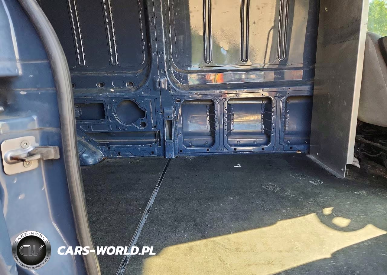 2019 Ford Transit T-250 Delivery Van VIN:1FTYR3XM1KKB34087 - 11
