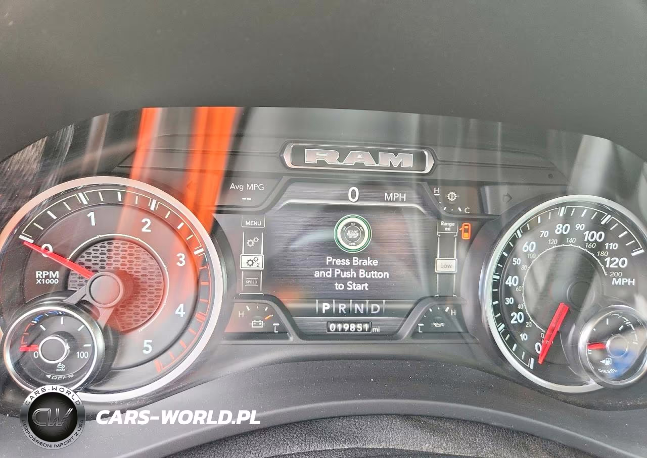 2022 Ram 3500 Laramie VIN:3C63RRJL4NG120362 - 9