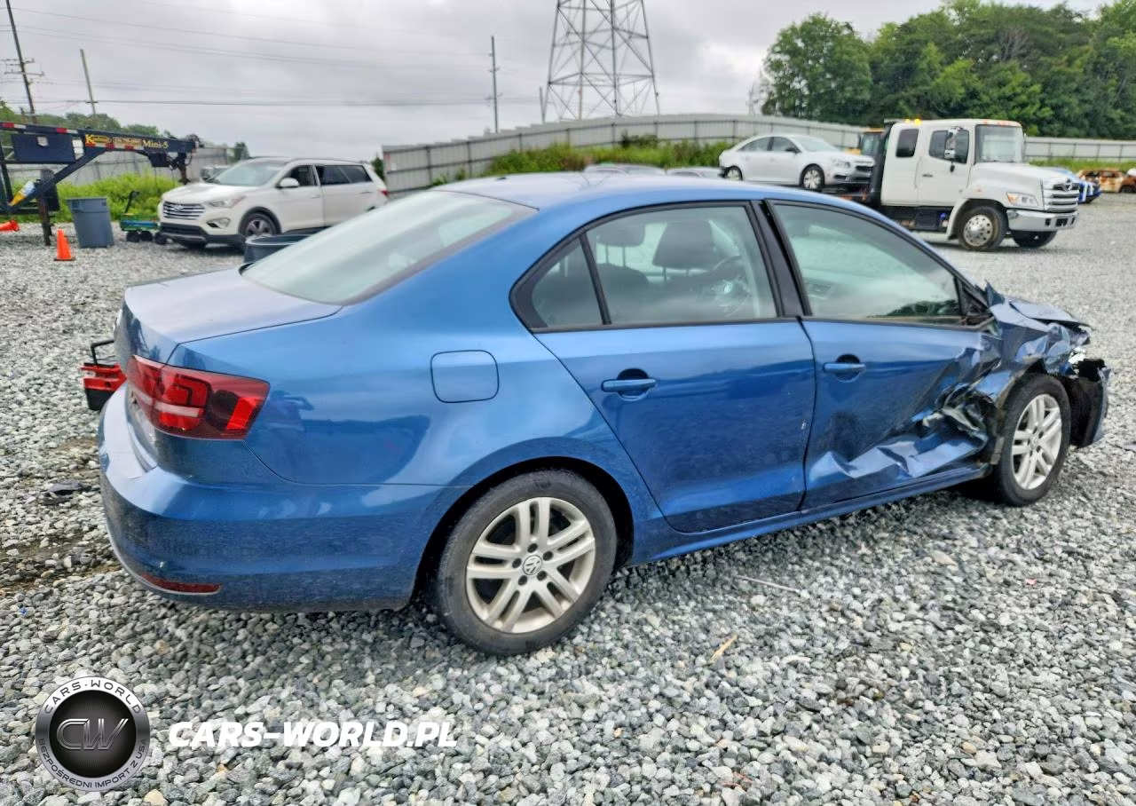 2018 Volkswagen Jetta S VIN:3VW167AJ7JM243898 - 3
