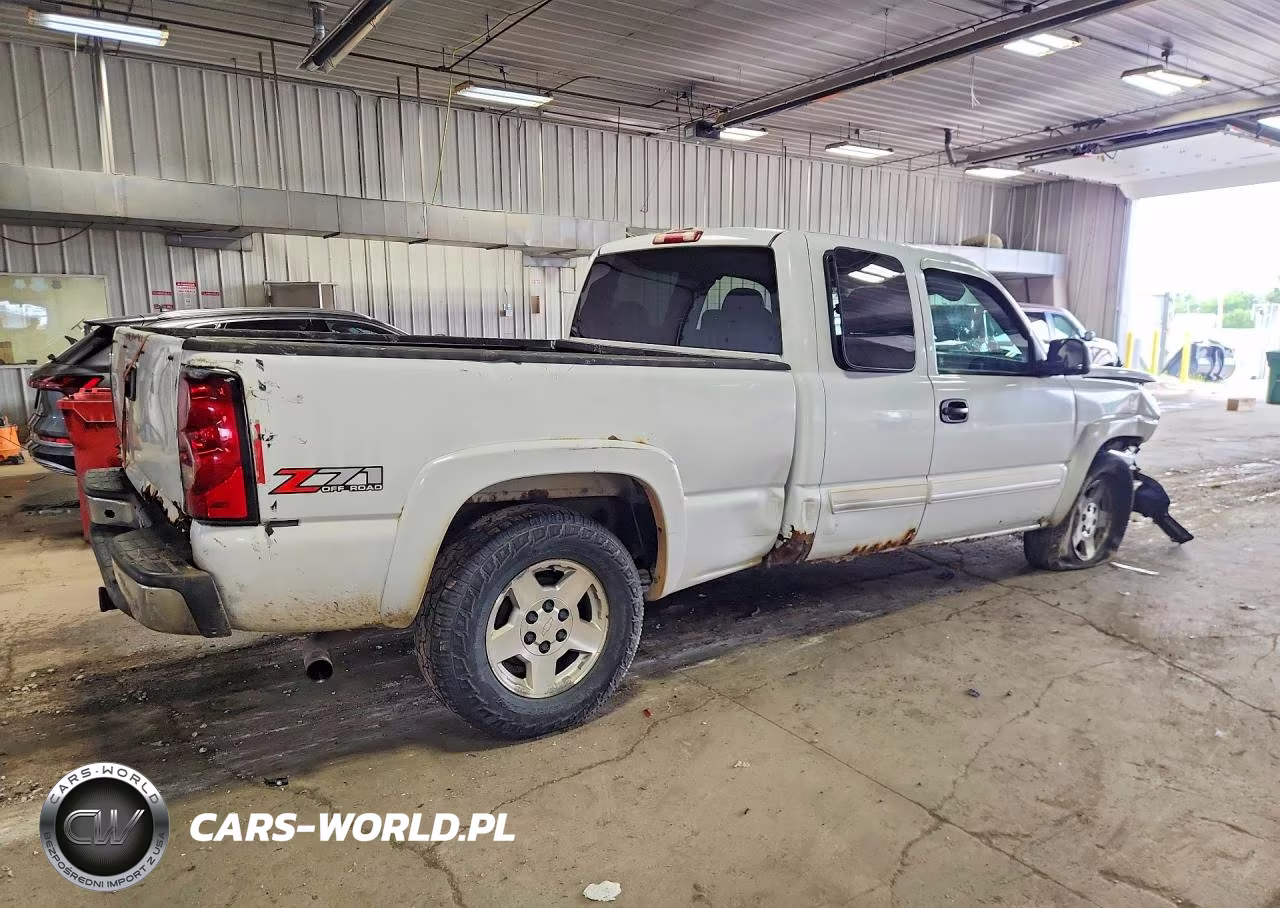 2006 Chevrolet Silverado K1500 VIN:1GCEK19BX6E134486 - 3