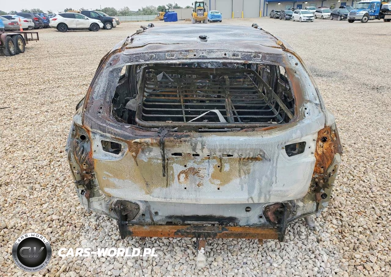 2018 Subaru Crosstrek Premium VIN:JF2GTADC4J8200772 - 6