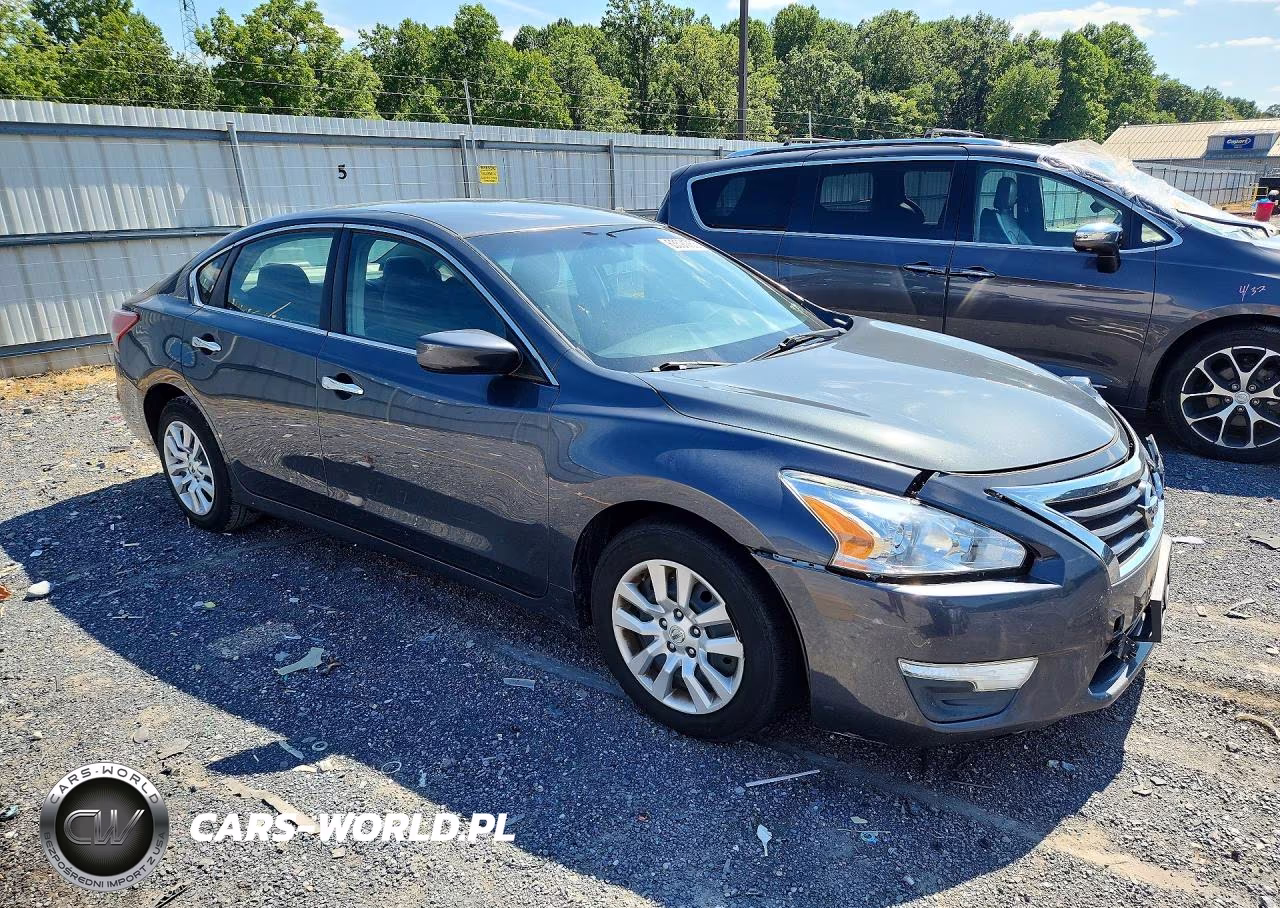2013 Nissan Altima 2.5 VIN:1N4AL3AP5DC224447 - 4