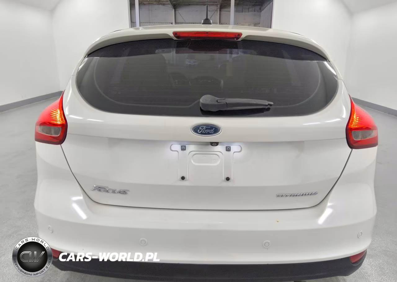 2018 Ford Focus Titanium VIN:1FADP3N29JL314521 - 6