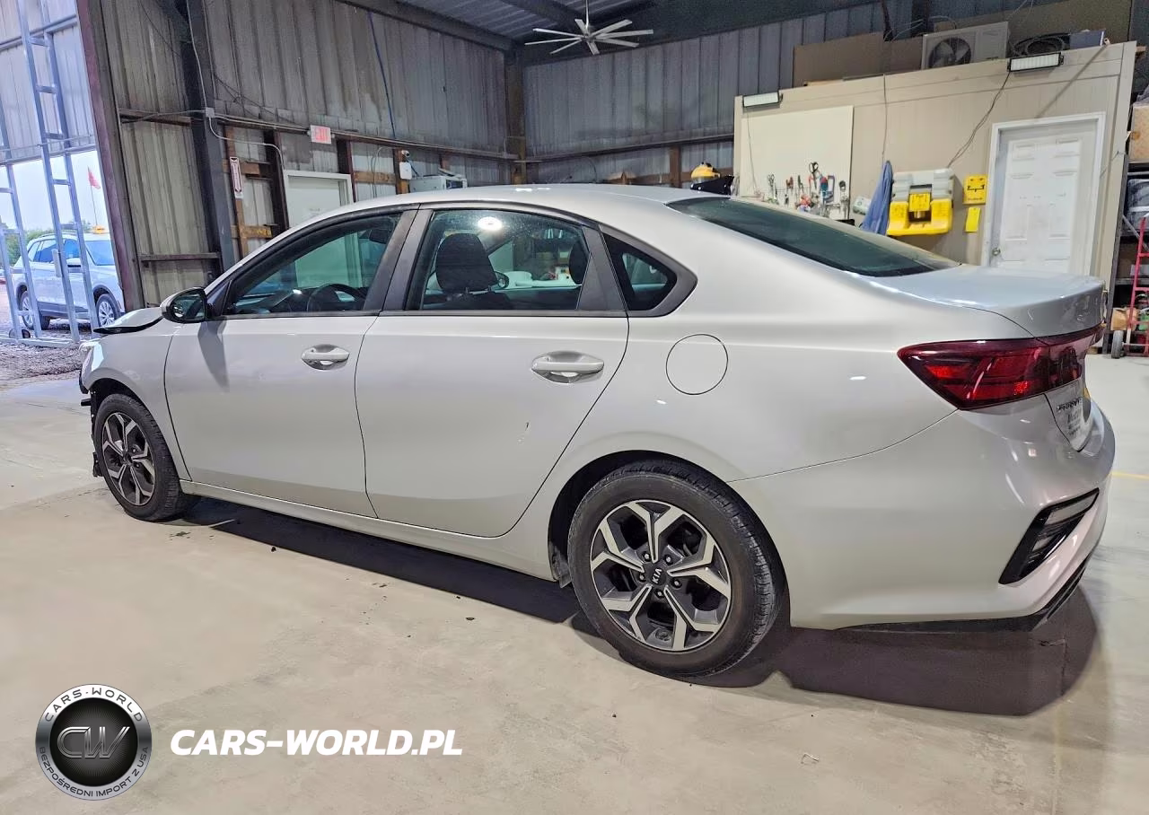 2019 Kia Forte Lxs VIN:3KPF24AD1KE083297 - 2