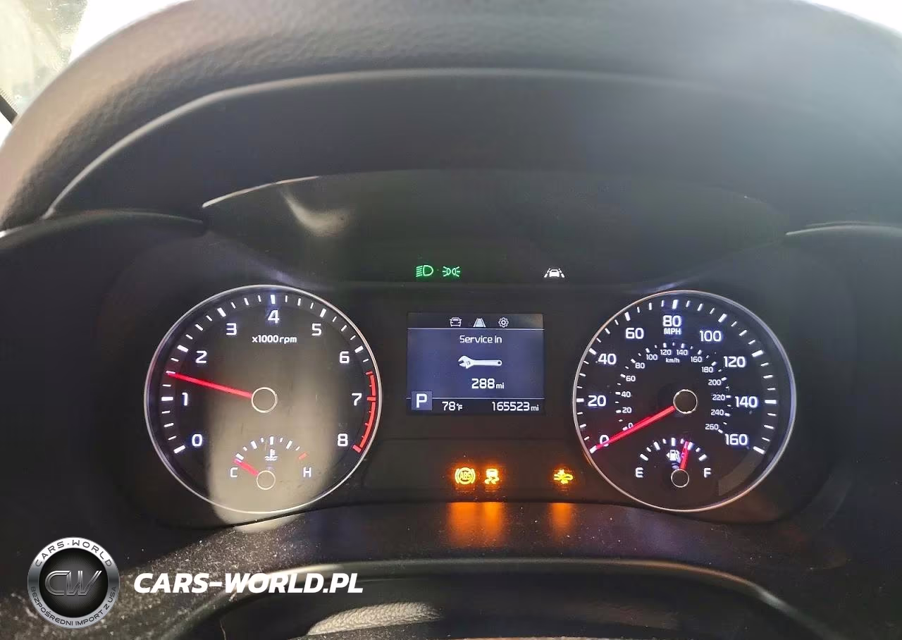 2019 Kia Forte Lxs VIN:3KPF24AD1KE083297 - 9