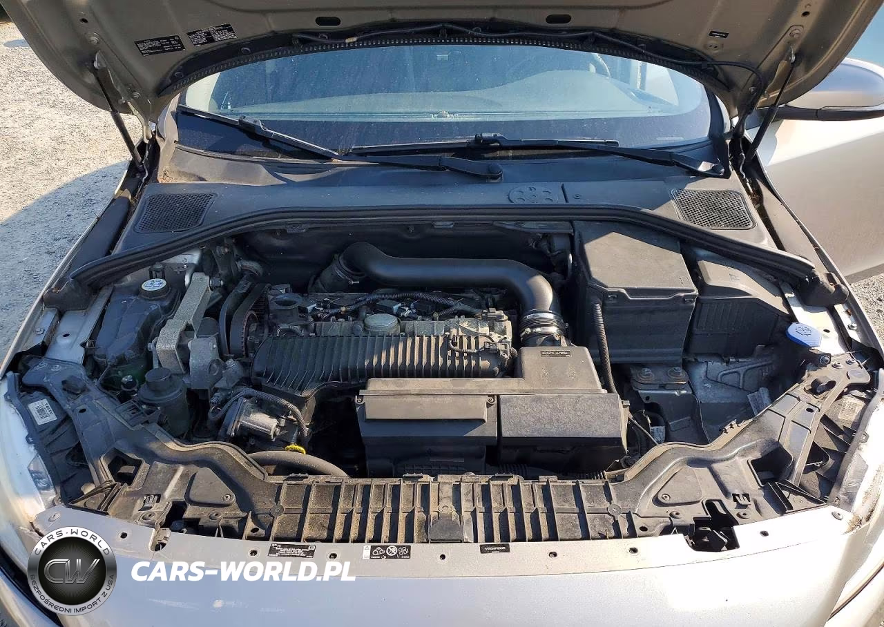 2015 Volvo V60 VIN:YV1612SA8F1202302 - 12