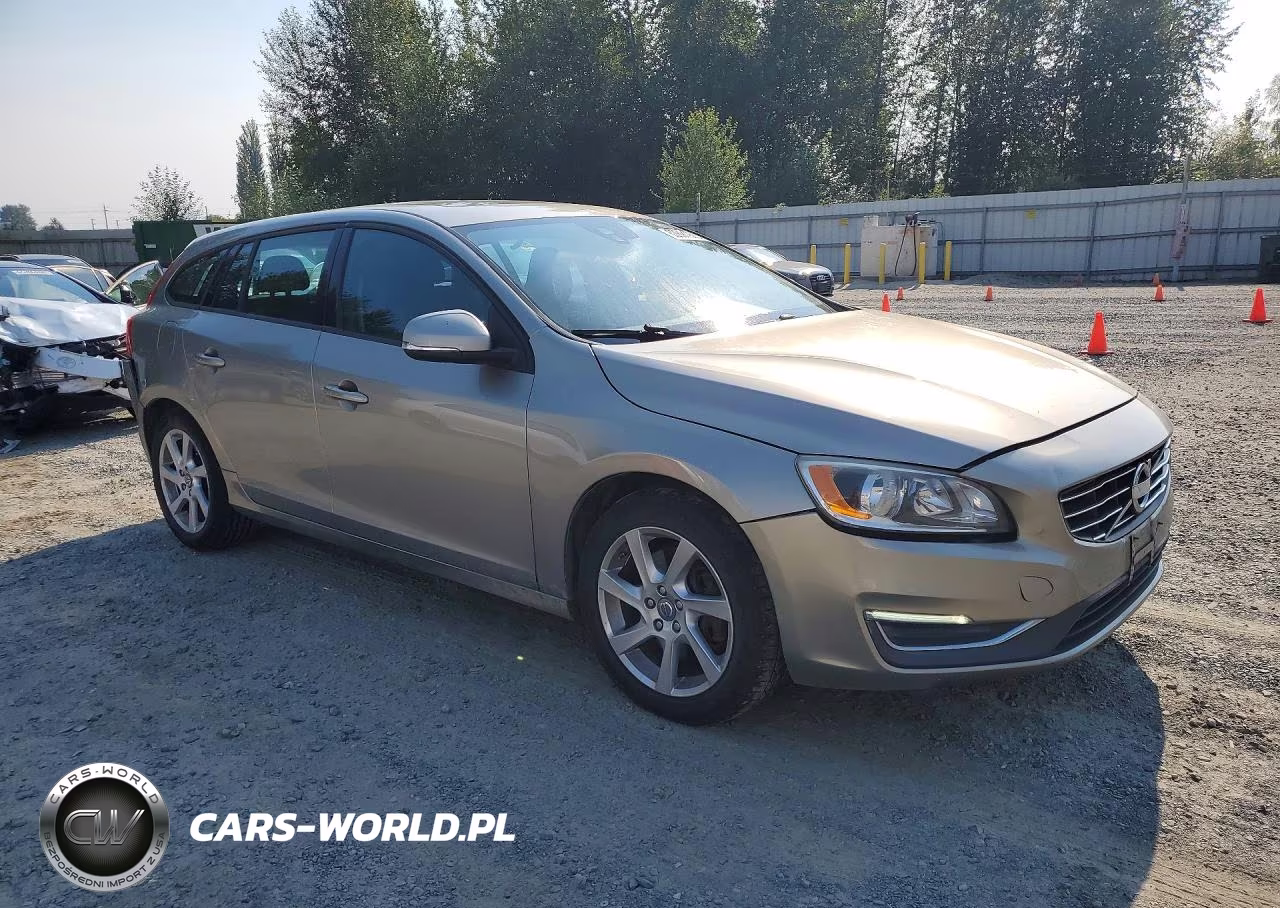 2015 Volvo V60 VIN:YV1612SA8F1202302 - 4