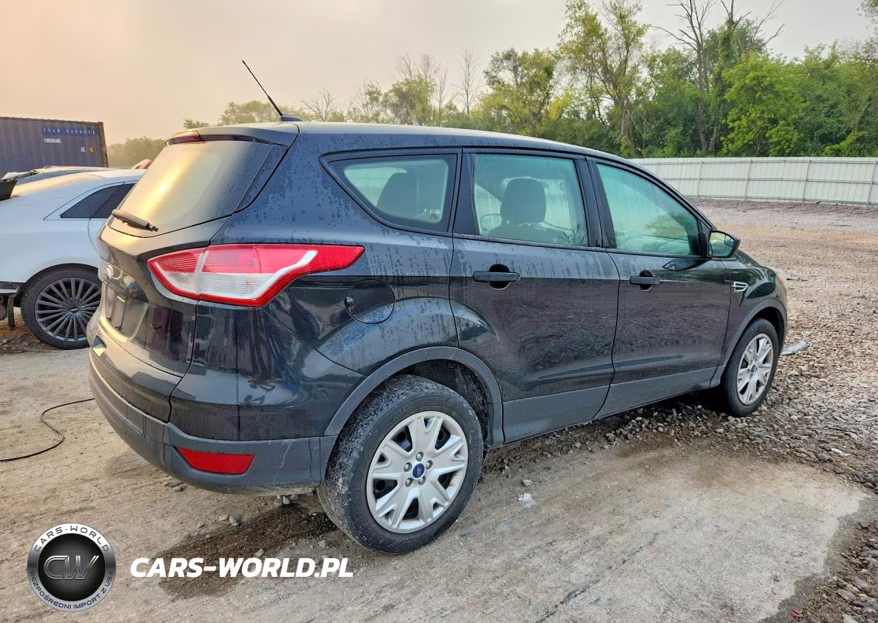 2013 Ford Escape S VIN:1FMCU0F7XDUC32587 - 3