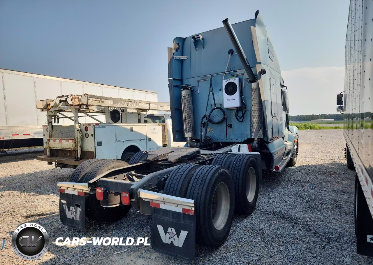 2006 Freightliner Cst120 Semi Truck VIN:1FUJBBAV96PW76511 - 3