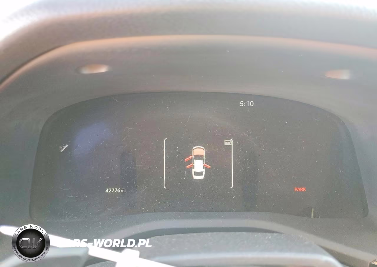 2025 Toyota Camry Xse VIN:4T1DAACK9SU131663 - 9
