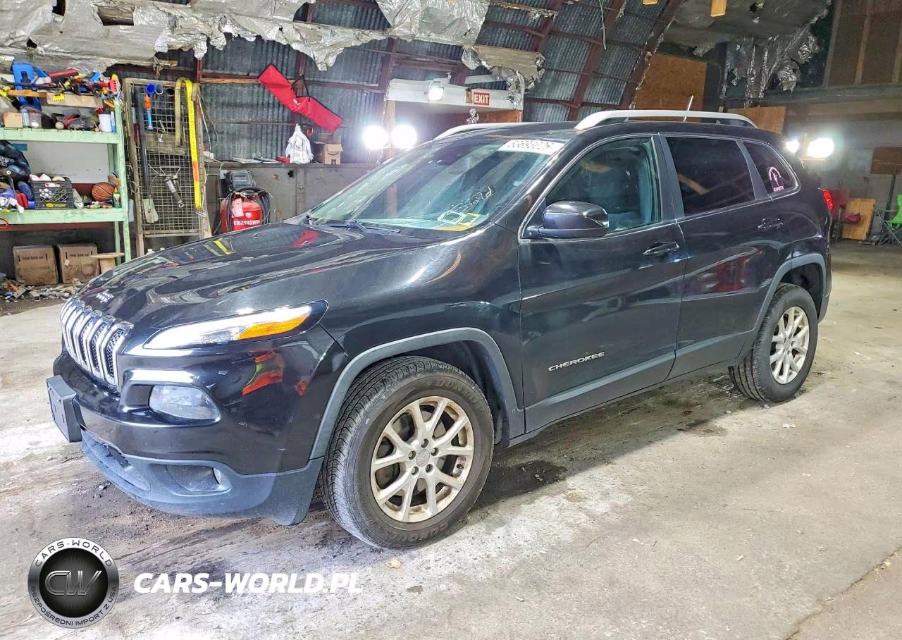 2015 Jeep Cherokee Latitude – zdjęcie 1 z 13