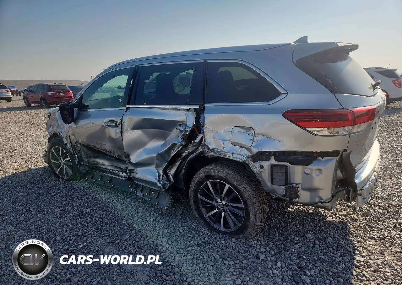 2017 Toyota Highlander Xle VIN:5TDJZRFH7HS510690 - 2
