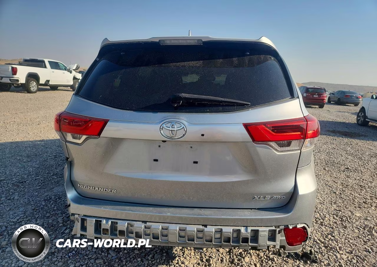 2017 Toyota Highlander Xle VIN:5TDJZRFH7HS510690 - 6