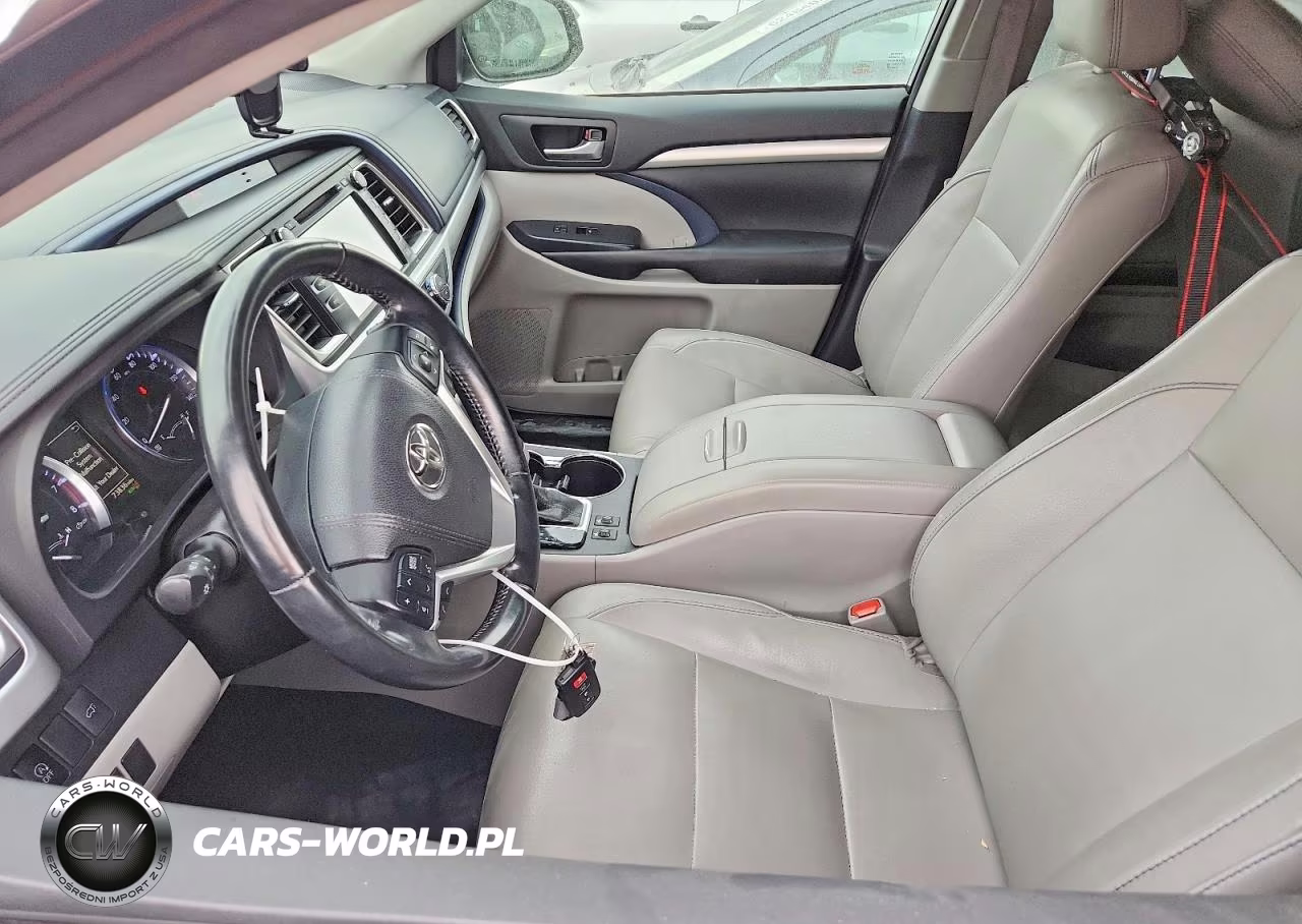 2017 Toyota Highlander Xle VIN:5TDJZRFH7HS510690 - 7