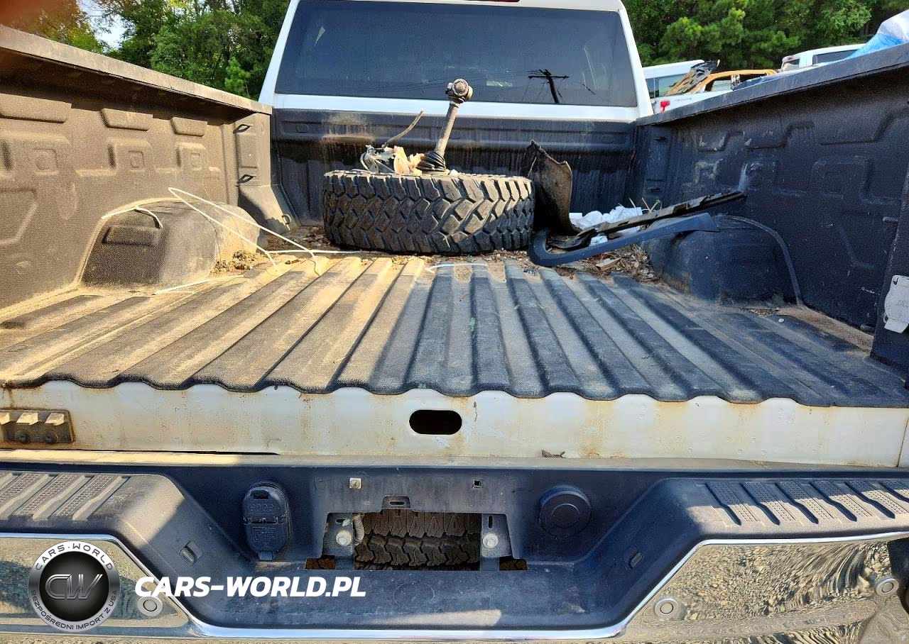 2024 Chevrolet Silverado K2500 Heavy Duty VIN:1GC1YLE76RF278951 - 10