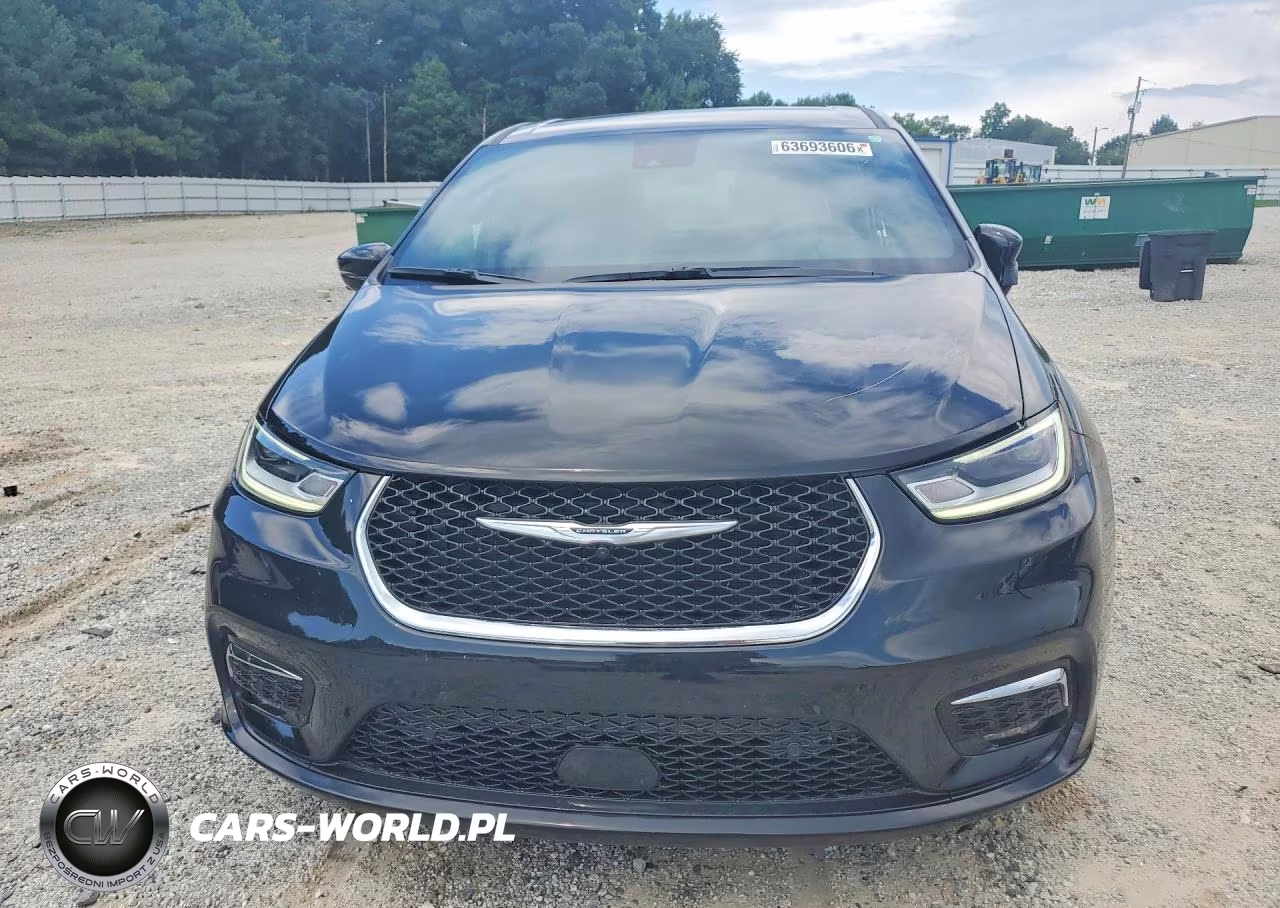 2025 Chrysler Pacifica Hybrid Select VIN:2C4RC1S73SR536092 - 5