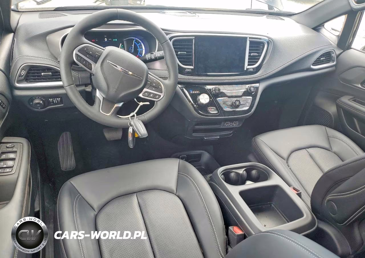 2025 Chrysler Pacifica Hybrid Select VIN:2C4RC1S73SR536092 - 8