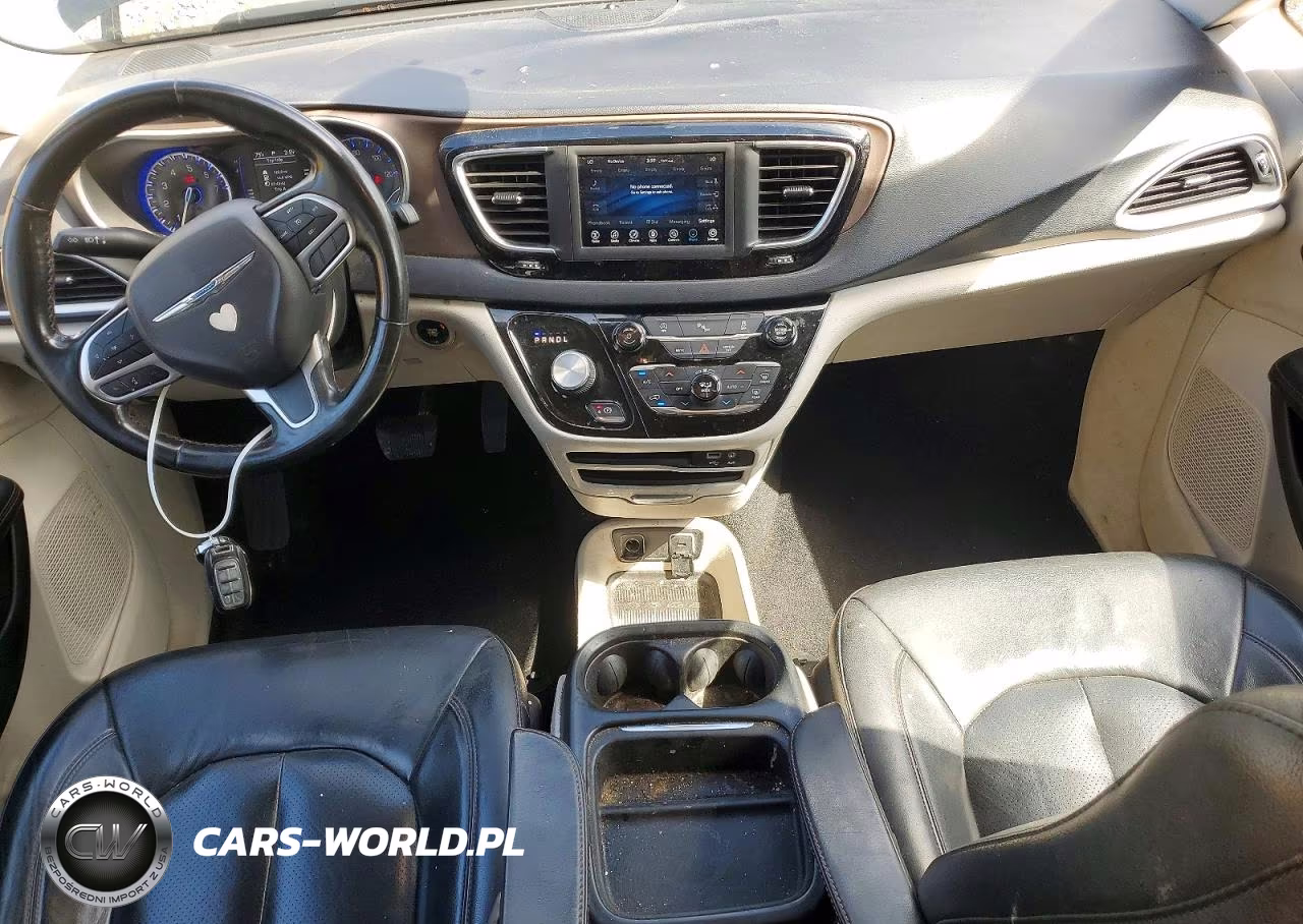 2019 Chrysler Pacifica Touring L VIN:2C4RC1BG9KR550918 - 8