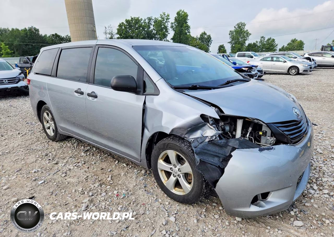 2015 Toyota Sienna L 7-Passenger VIN:5TDZK3DC6FS615746 - 4