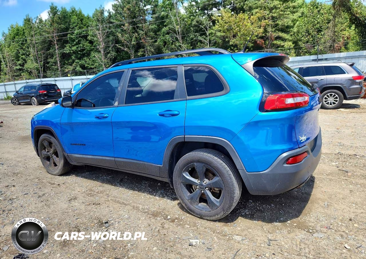 2018 Jeep Cherokee Latitude VIN:1C4PJLCB4JD551858 - 2
