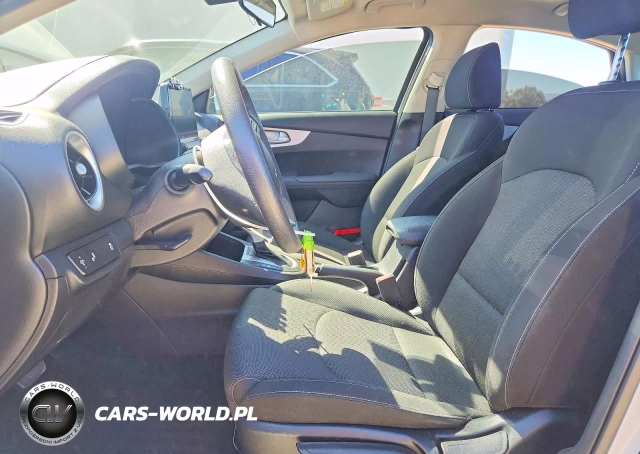2022 Kia Forte Lxs VIN:3KPF24AD6NE478225 - 7