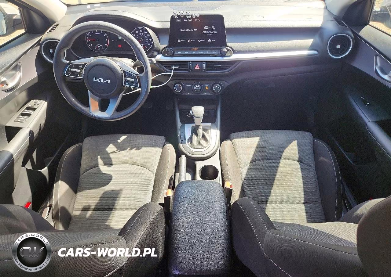 2022 Kia Forte Lxs VIN:3KPF24AD6NE478225 - 8