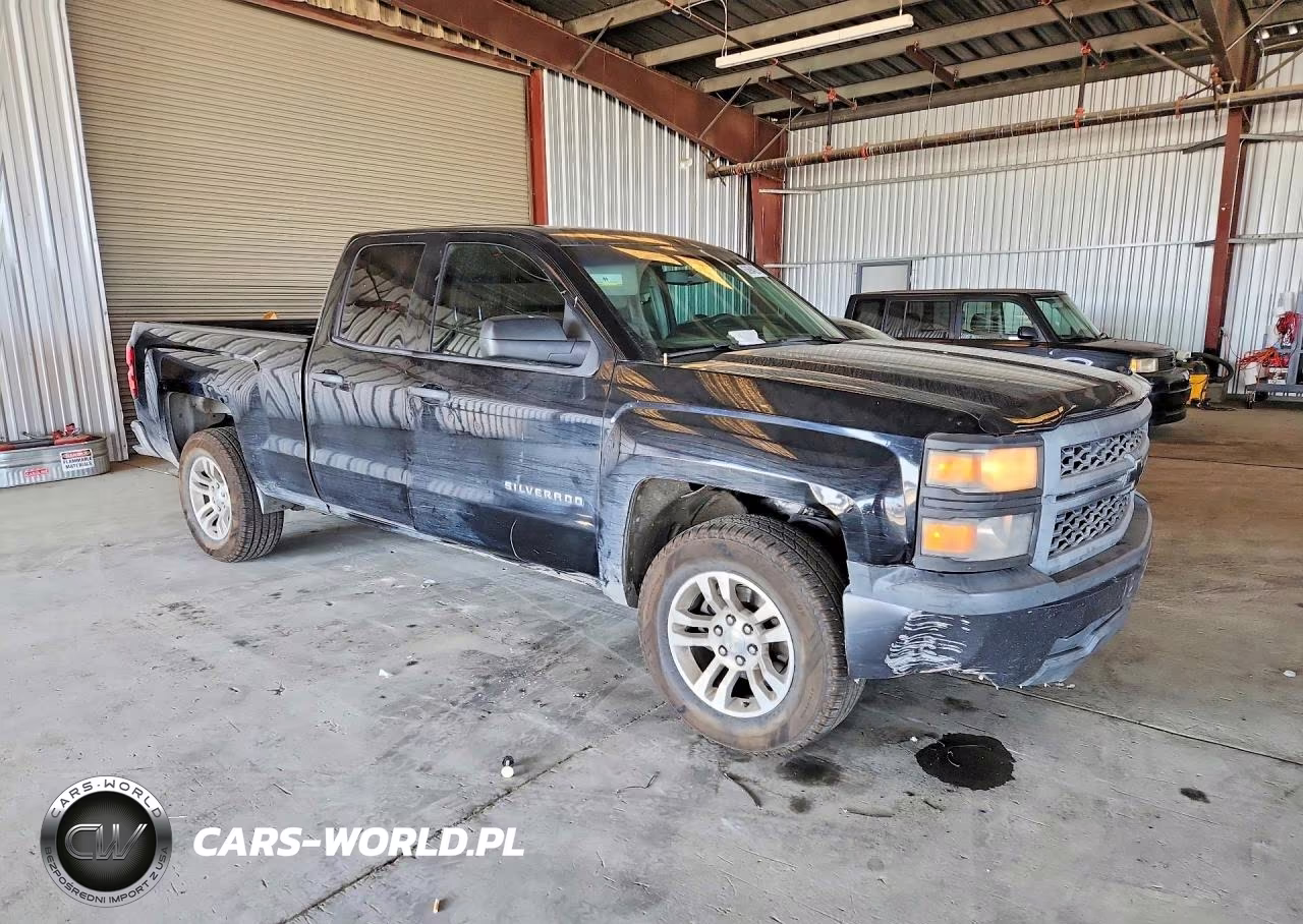2015 Chevrolet Silverado C1500 VIN:1GCRCPEH9FZ269916 - 4
