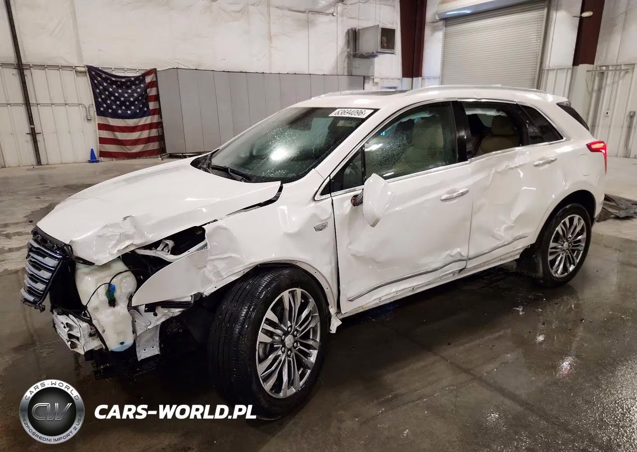 2017 Cadillac Xt5 Premium Luxury VIN:1GYKNERS9HZ130744 - 1