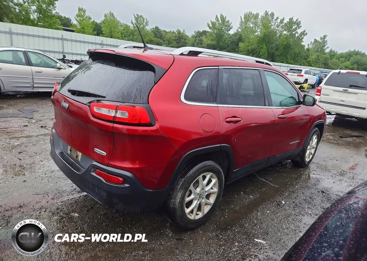 2014 Jeep Cherokee Latitude VIN:1C4PJMCB7EW215394 - 3