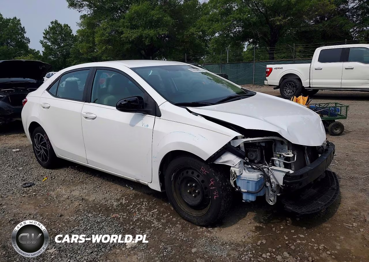 2016 Toyota Corolla Le VIN:2T1BURHE5GC481980 - 4