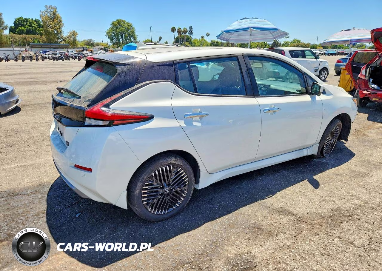 2023 Nissan Leaf Sv Plus VIN:1N4CZ1CV6PC560491 - 3