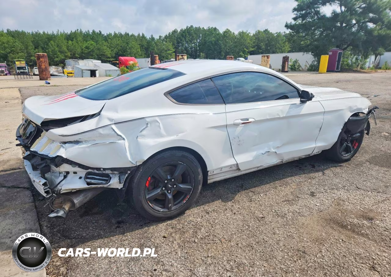 2016 Ford Mustang VIN:1FA6P8AM8G5211780 - 3