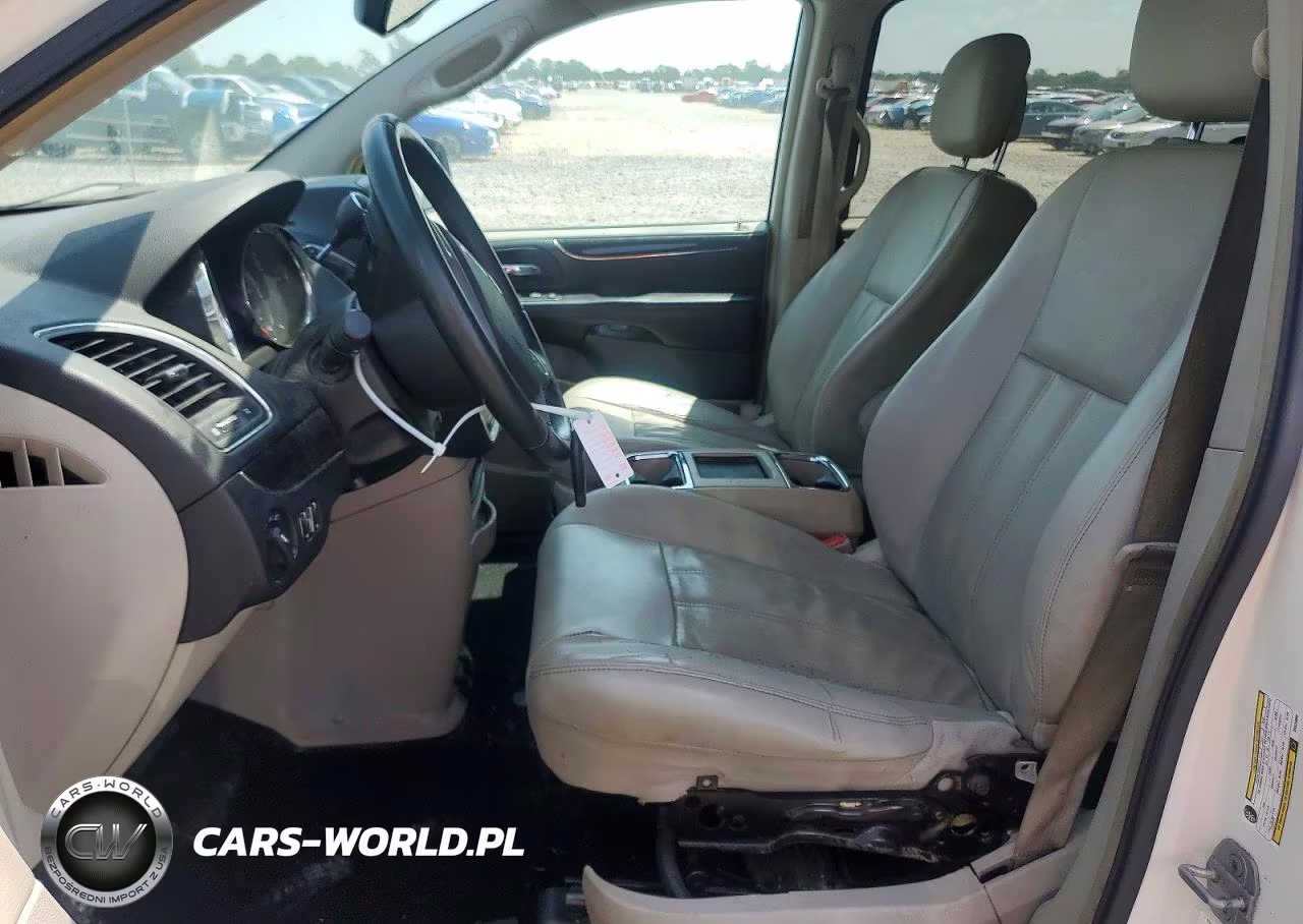2013 Chrysler Town & Country Touring VIN:2C4RC1BG1DR620866 - 7