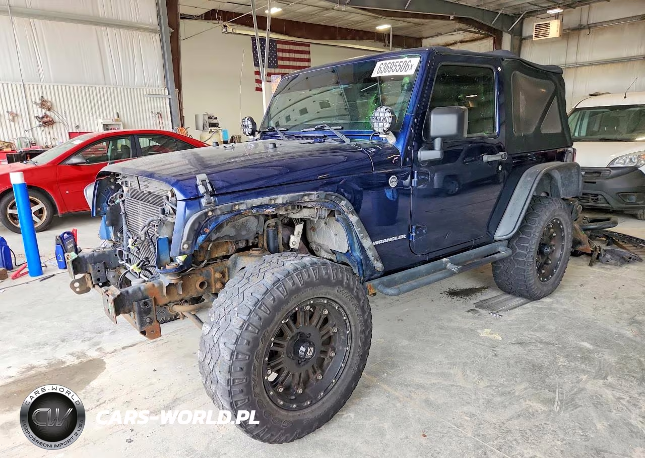 2013 Jeep Wrangler Sahara VIN:1C4AJWBG4DL543550 - 1