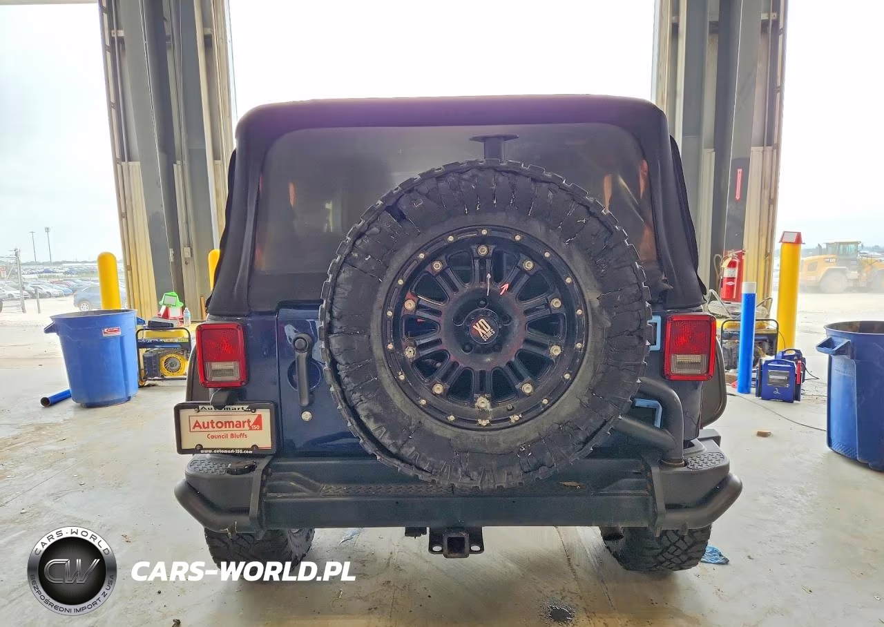 2013 Jeep Wrangler Sahara VIN:1C4AJWBG4DL543550 - 6