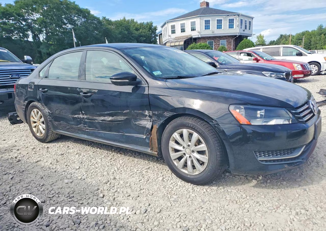 2012 Volkswagen Passat S VIN:1VWAP7A33CC025864 - 4