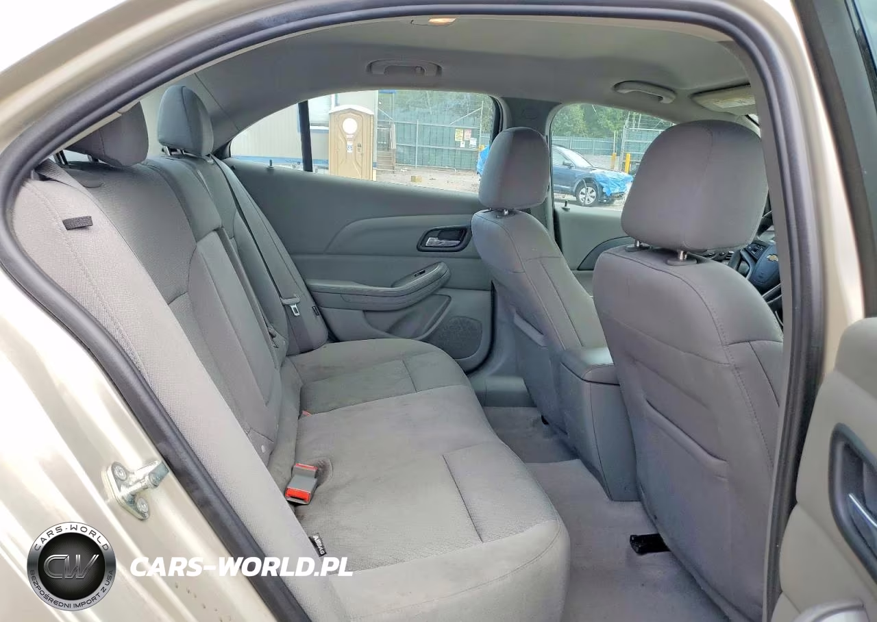 2015 Chevrolet Malibu Ls VIN:1G11B5SL0FF133942 - 10
