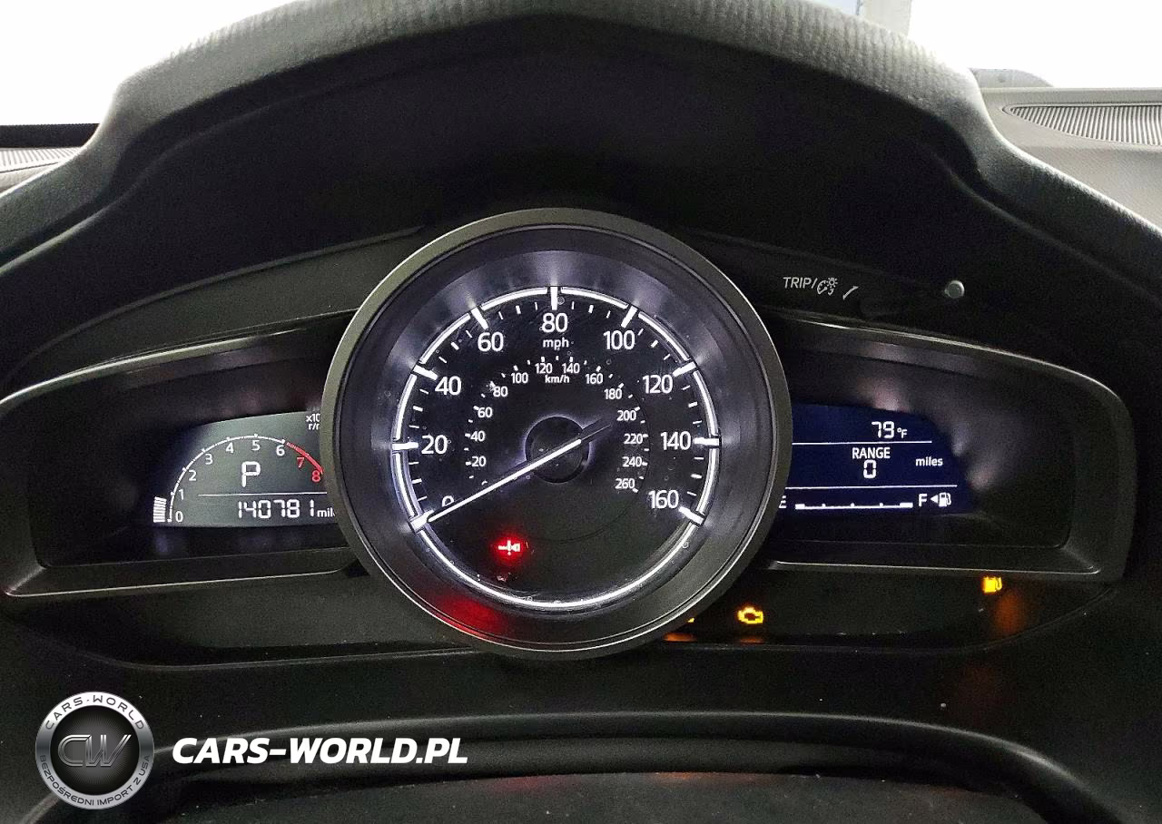 2018 Mazda 3 Touring VIN:3MZBN1V33JM257880 - 9
