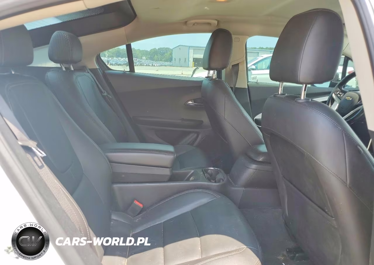 2015 Chevrolet Volt VIN:1G1RB6E49FU112791 - 10