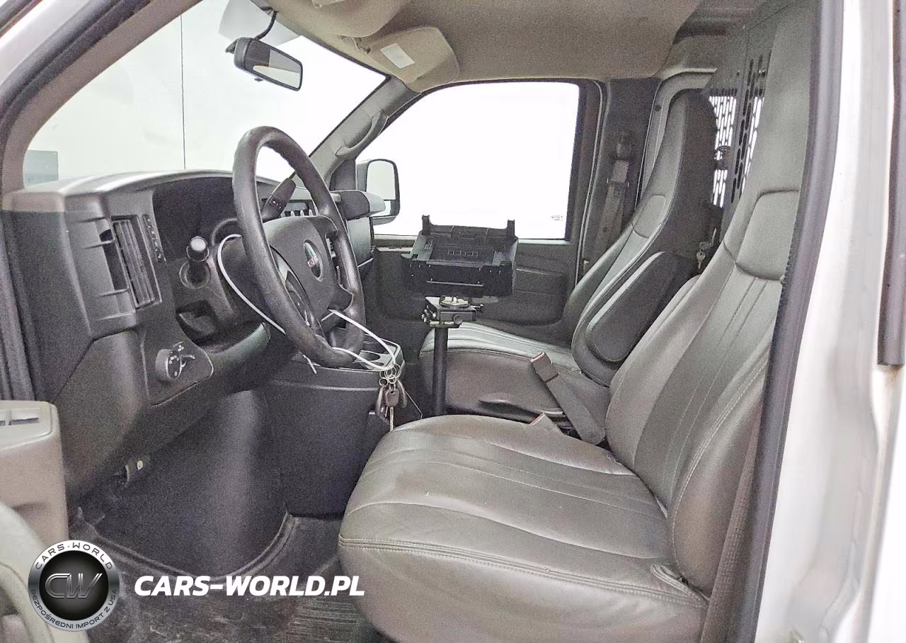 2015 GMC Savana G2500 VIN:1GTW7FCF1F1267871 - 7