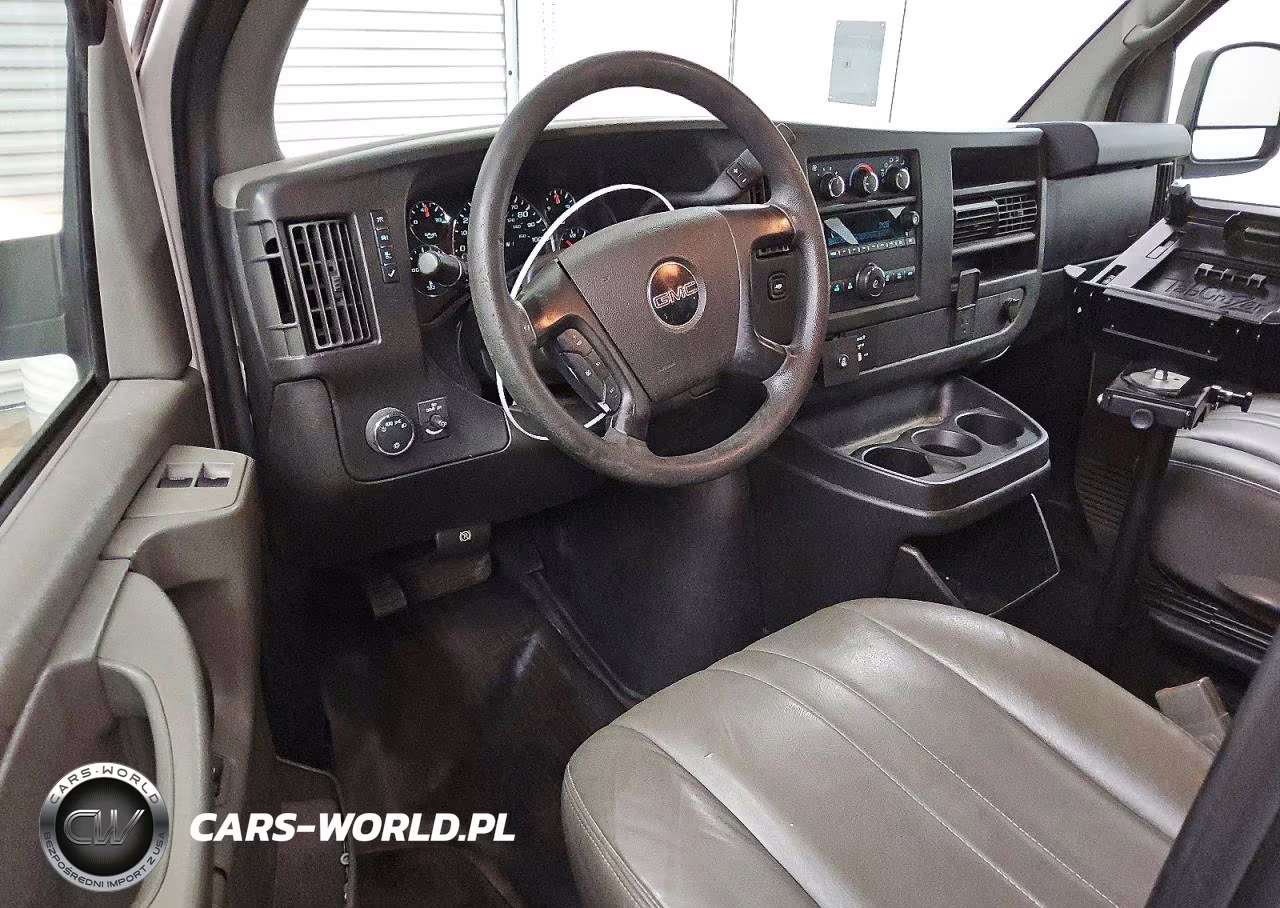 2015 GMC Savana G2500 VIN:1GTW7FCF1F1267871 - 8