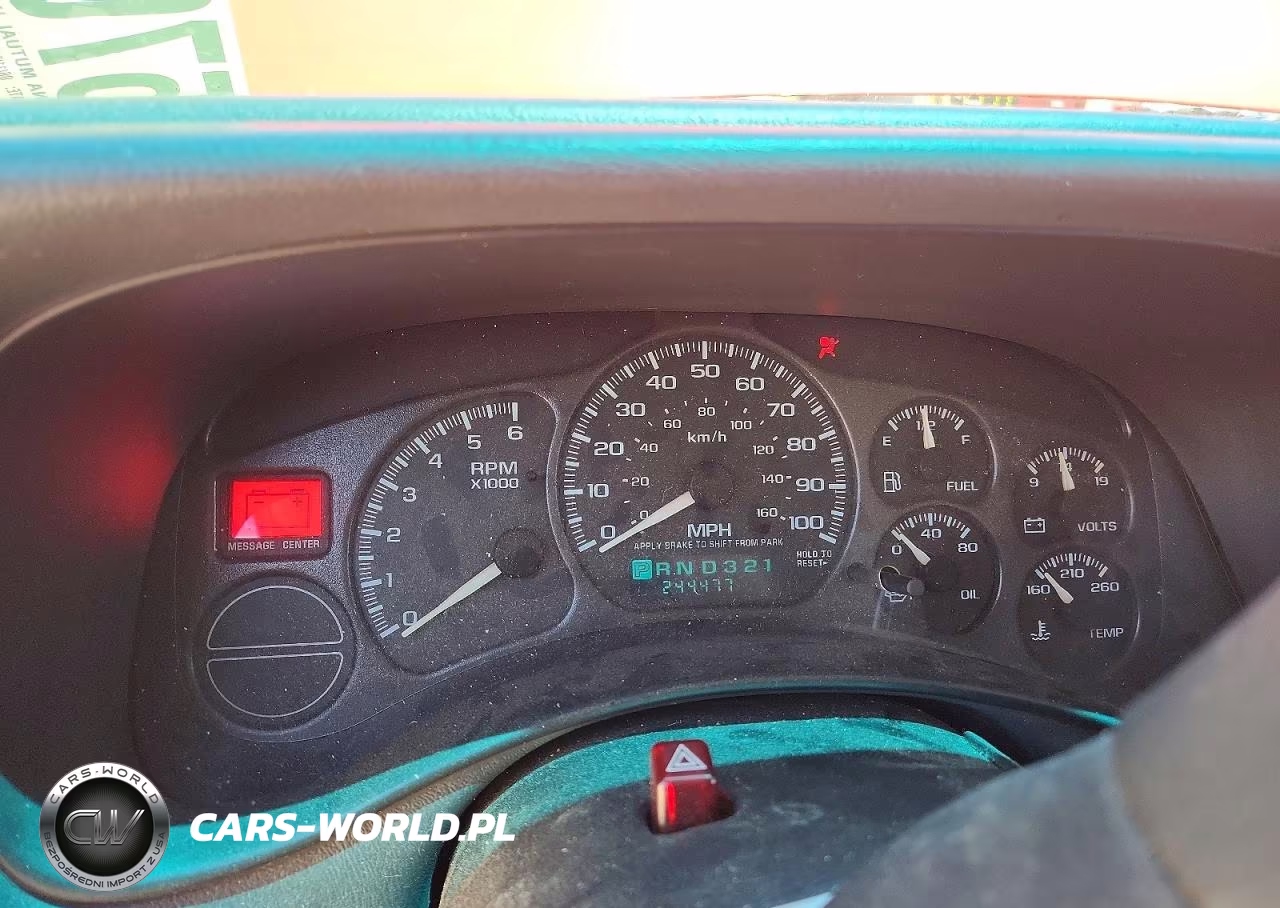 2002 Chevrolet Silverado C1500 VIN:1GCEC14W12Z210557 - 9