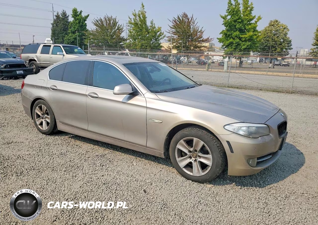 2012 BMW 528 Xi VIN:WBAXH5C55CC595178 - 4