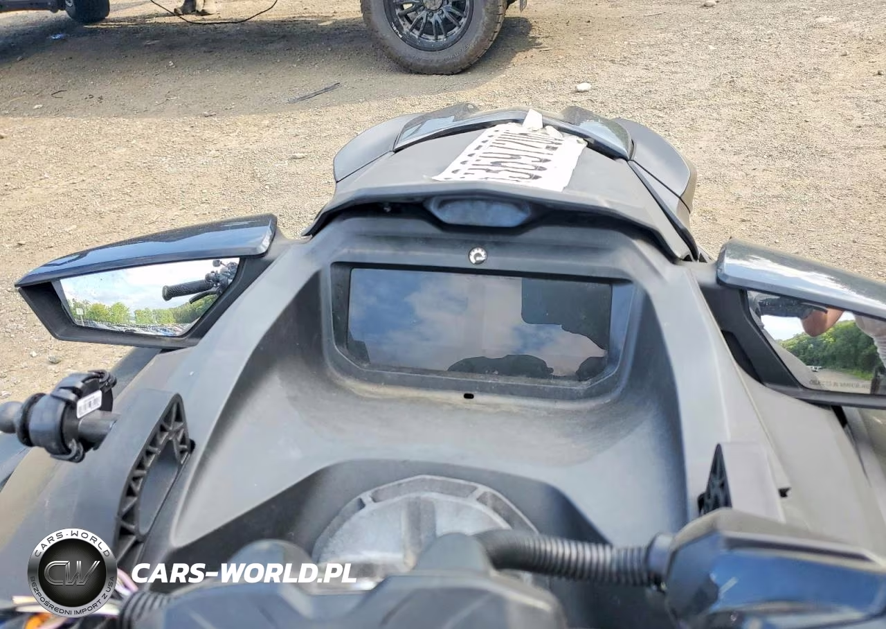 2023 Sea-Doo Rxp X 300 VIN:YDV76642C323 - 8