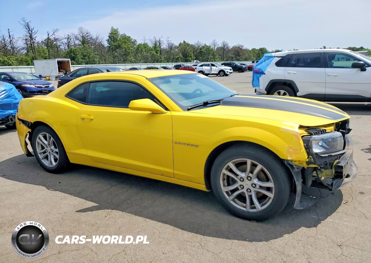 2015 Chevrolet Camaro Ls VIN:2G1FB1E30F9304661 - 4
