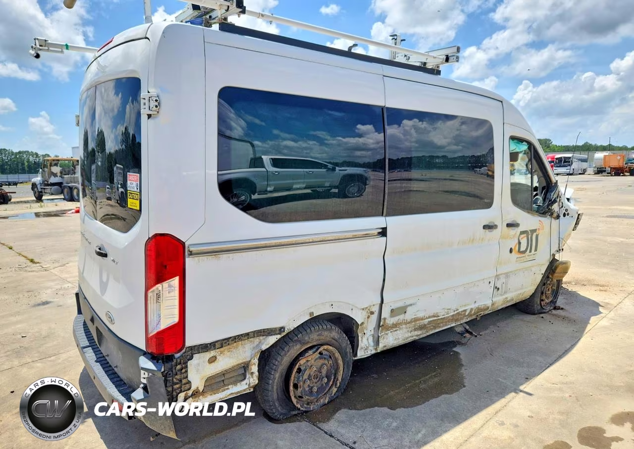 2015 Ford Transit T-150 VIN:1FDZK1CM5FKB30449 - 3