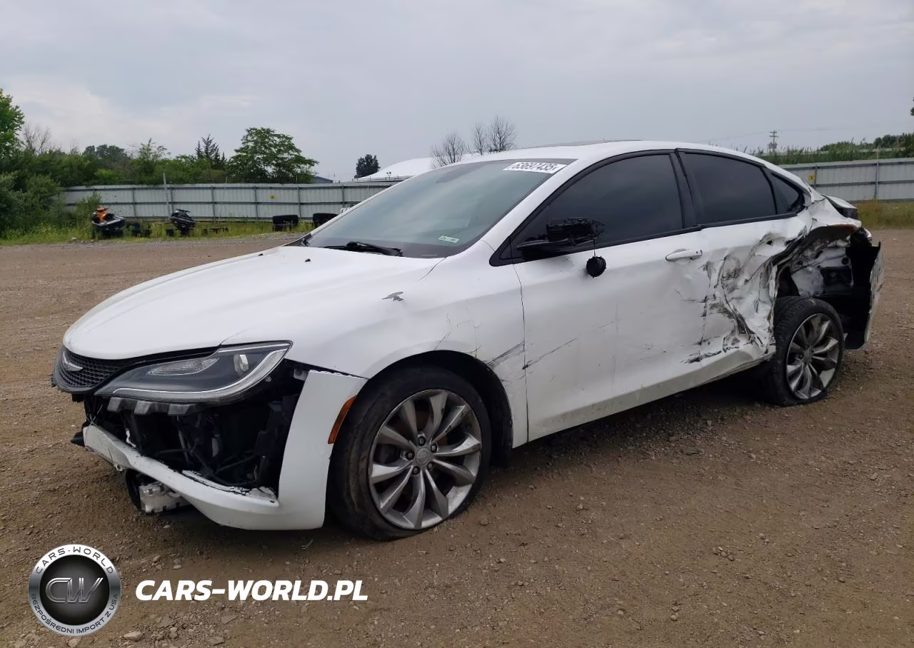 2015 Chrysler 200 S – zdjęcie 1 z 12