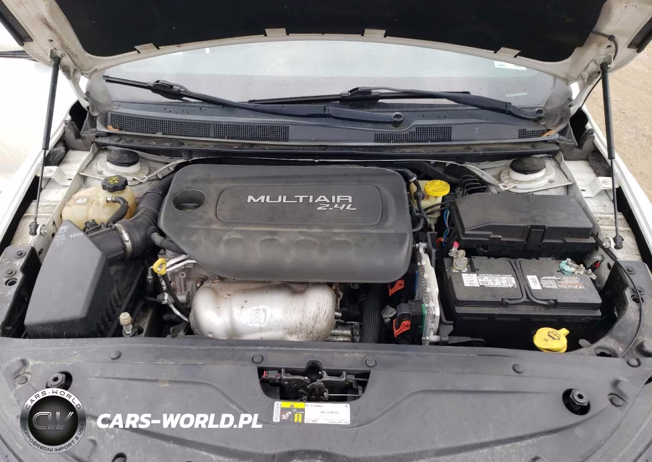 2015 Chrysler 200 S VIN:1C3CCCBBXFN759954 - 11
