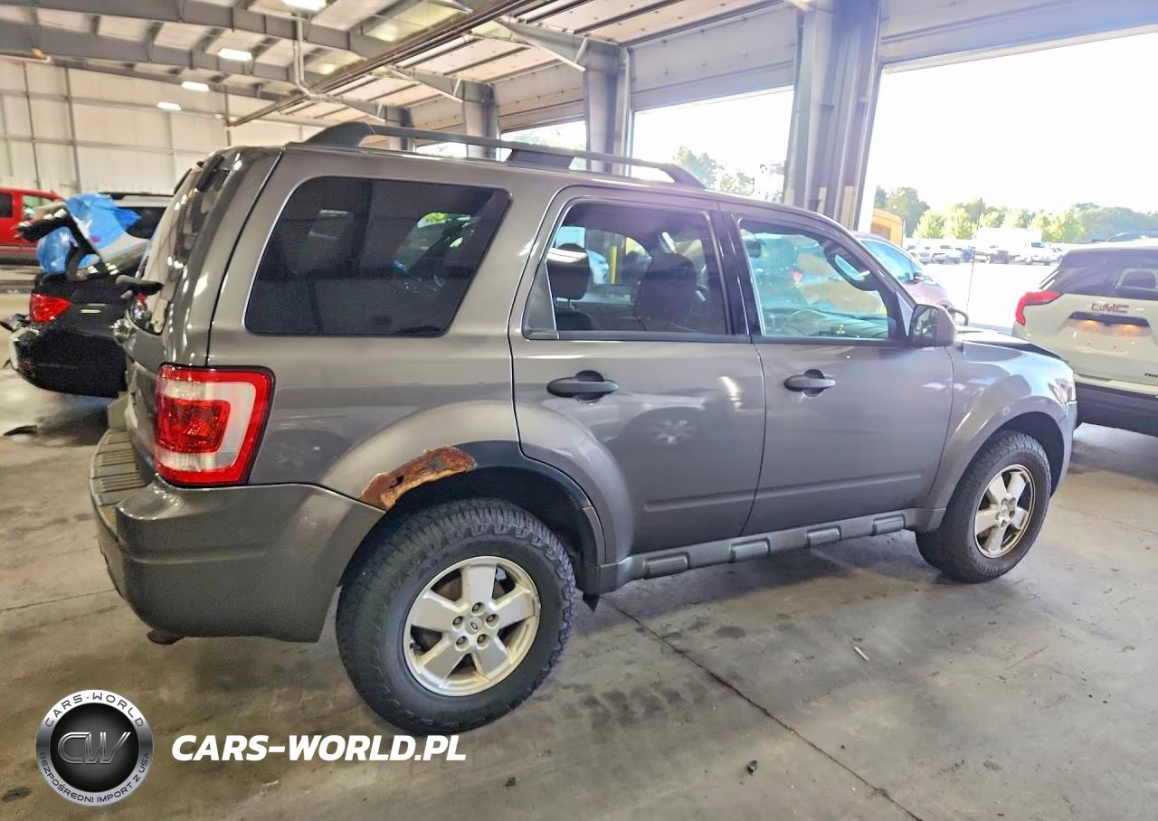 2012 Ford Escape Xlt VIN:1FMCU0D76CKB81800 - 3