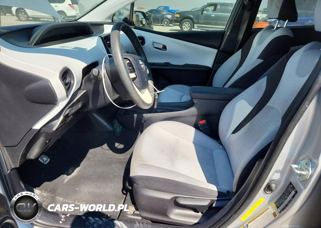 2017 Toyota Prius Two VIN:JTDKBRFU1H3032595 - 7